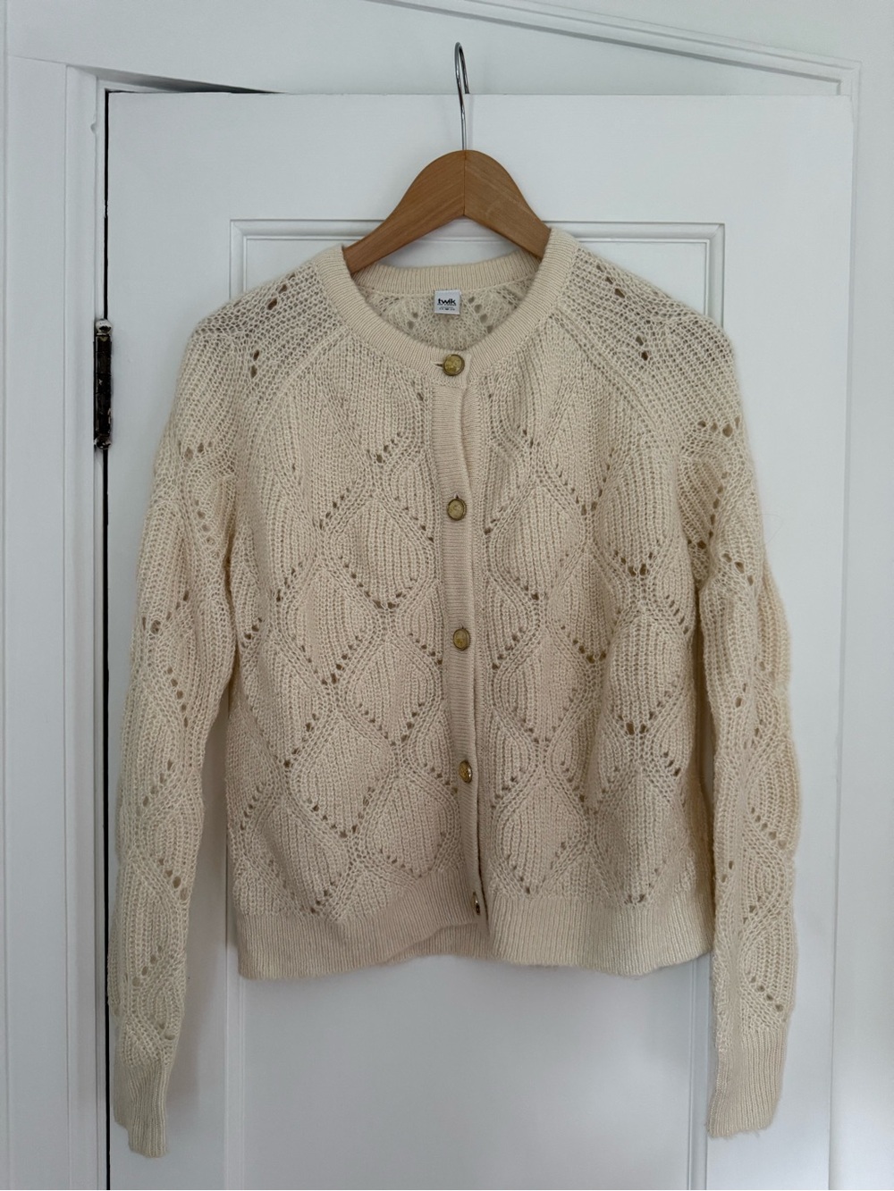 Simon’s Twik Cream Openwork Cable Knit Button Cardigan